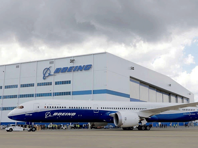 Boeing ណែនាំអាកាសយានិកទូទាំងពិភពលោក ត្រួតពិនិត្យយន្តហោះឲ្យហ្មត់ចត់ ក្រោយកើតមានករណីធ្លាក់ នៅឥណ្ឌូណេស៊ី